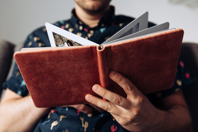 Album na zdjęcia skórzany