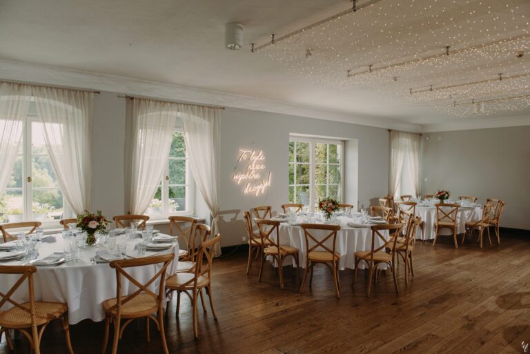 Sala weselna Dw&oacute;r Wierzenica.